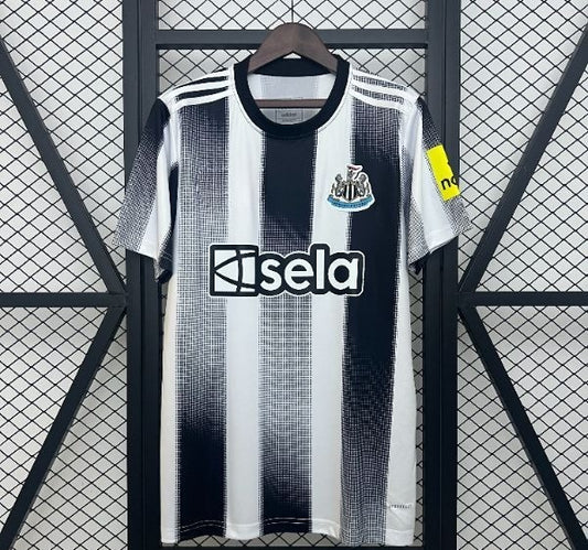 Maillot Newcastle domicile 25-26